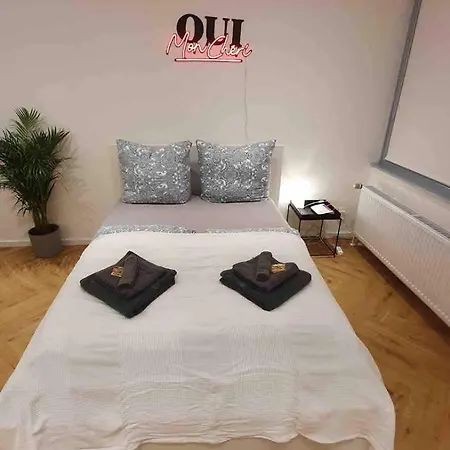 10 With Balcony Cologne